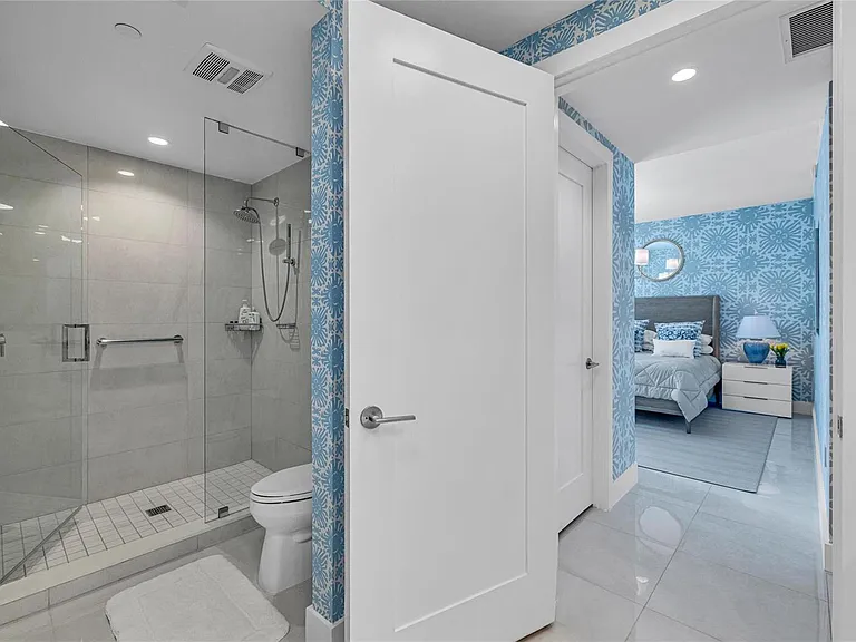 100 E Las Olas Blvd #1701 — Photo 29