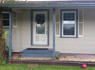 406 E 9th St, Bishop, TX 78343
