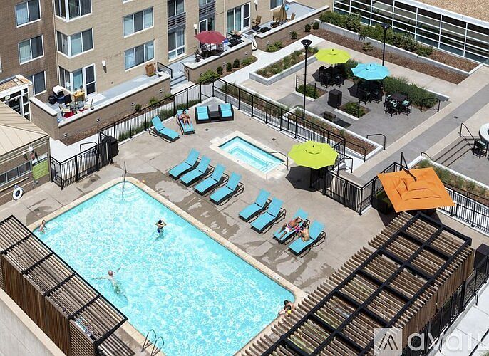 1st image of 425 E 17th Ave #104