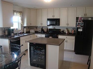 2nd image of 109 Ingrid Ct
