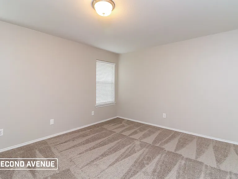 8660 Boswell Meadows Dr — Photo 15