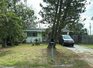 7136 Wedgewood Dr, New Port Richey, FL 34652