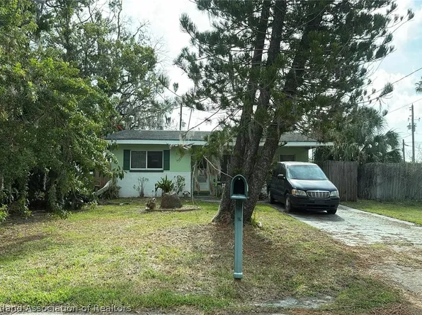 7136 Wedgewood Dr, New Port Richey, FL 34652