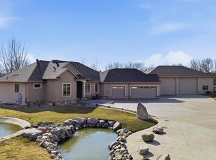 7620 Adelman Dr, Horace, ND 58047
