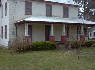 55 Railroad St, Pinetown, NC 27865