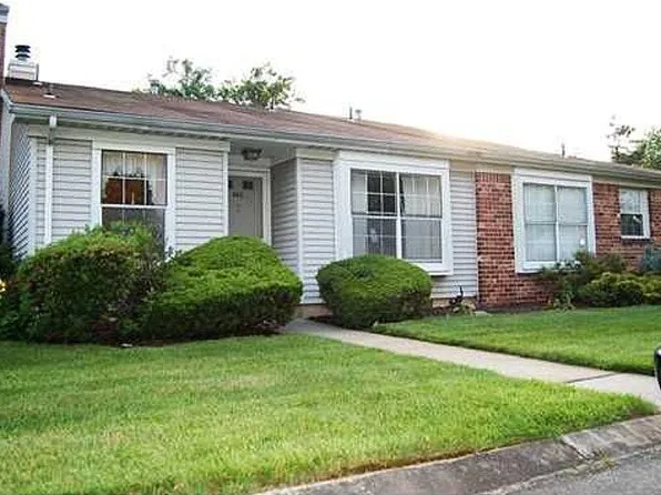 362 Constitution Cir, North Brunswick, NJ 08902