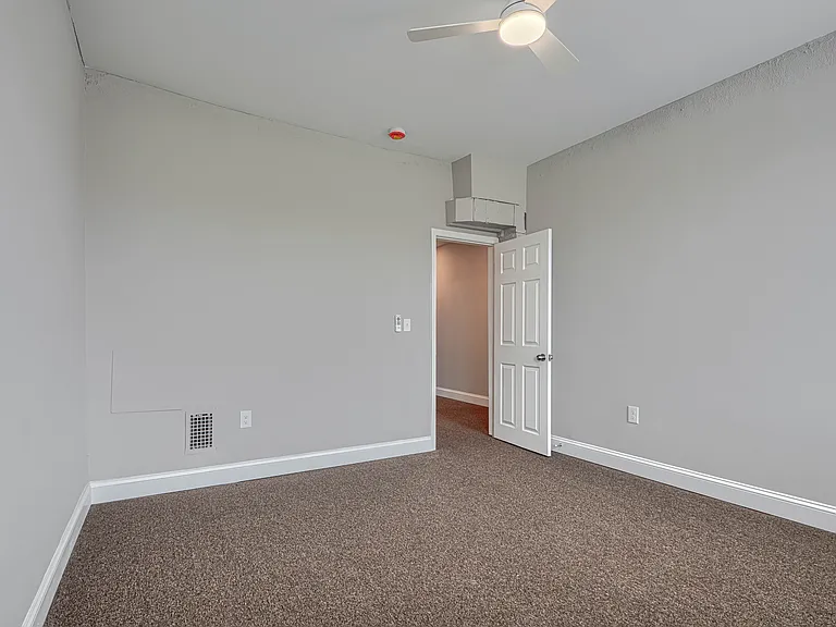 614 Savage St — Photo 12