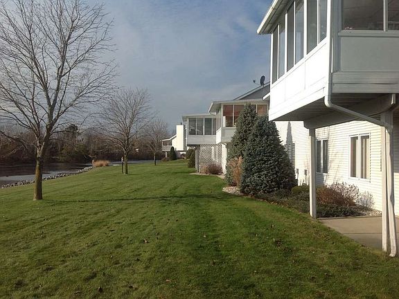 2nd image of 14706 Anchor Ct