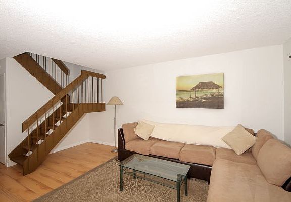 3rd image of 17313 Caminito Masada