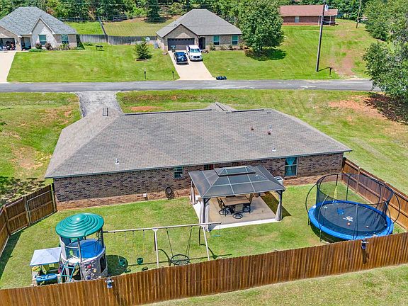 3rd image of 4967 Antlers Dr