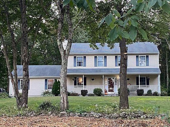 2nd image of 22 Lake Dr