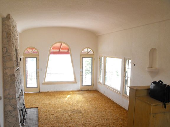 Main House Living Room