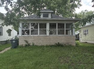 130 Rhey St, Waterloo, IA 50703