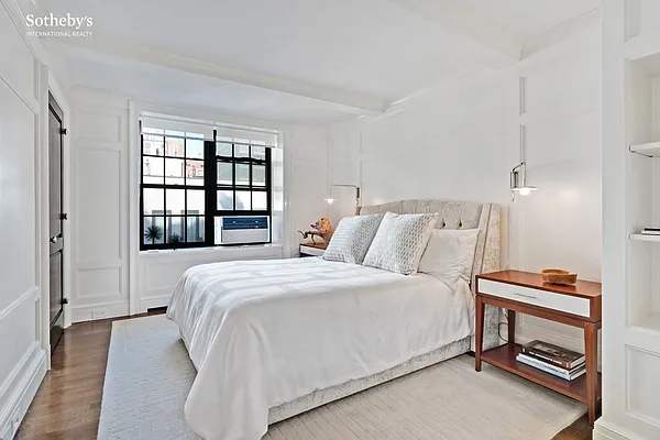 Sold by Sotheby's International Realty | media 19