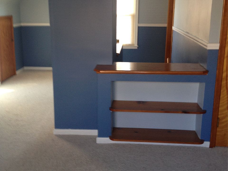 1st image of 2051 N Vernon St