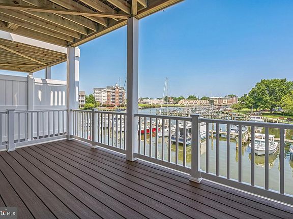 2nd image of 10 Riverside Wharf