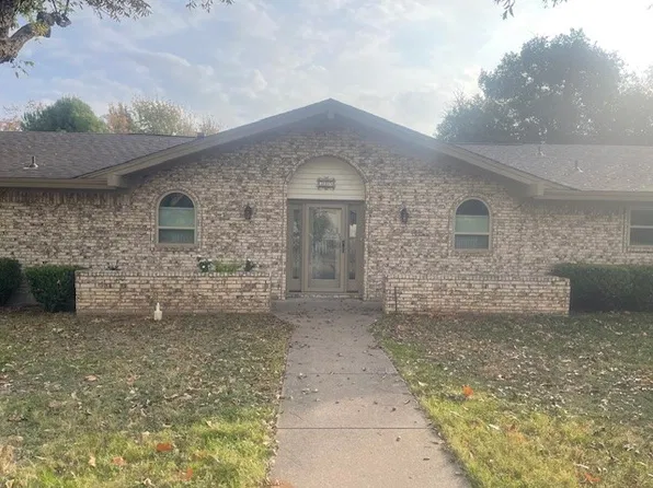 315 S Baker St, Granbury, TX 76048