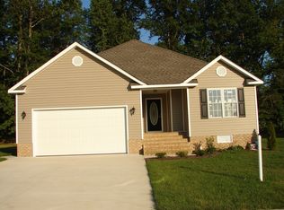 2013 Tynne Meadow Ln, Prince George, VA 23875