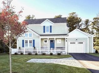 26 Cobblestone Cir, Mashpee, MA 02649