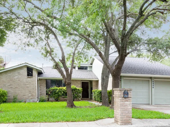 8806 RUSTLING MDWS, San Antonio, TX 78254