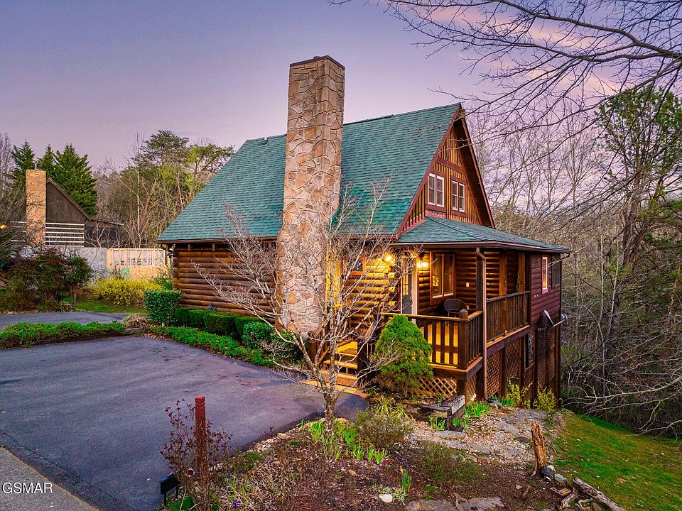 1st image of 1008 Walini Way