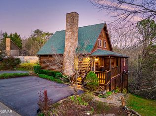 1008 Walini Way, Sevierville, TN 37876