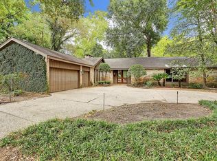 106 Cove Creek Ln, Houston, TX 77042
