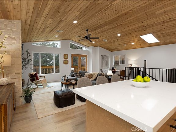 4th image of 53045 Rockmere Dr
