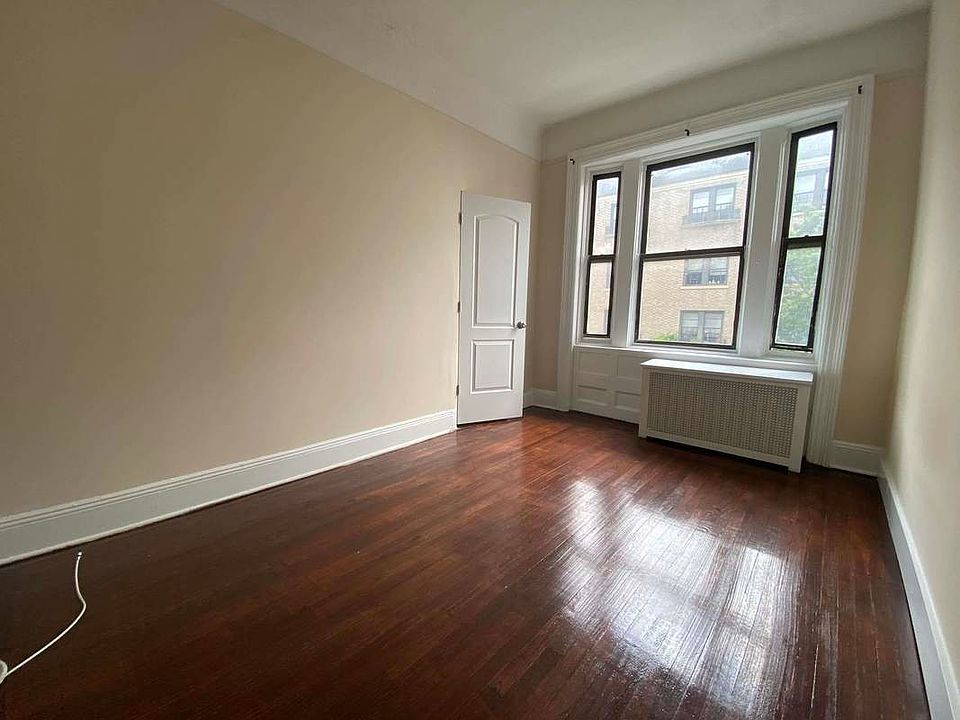 1st image of 565 W 139th St #42B
