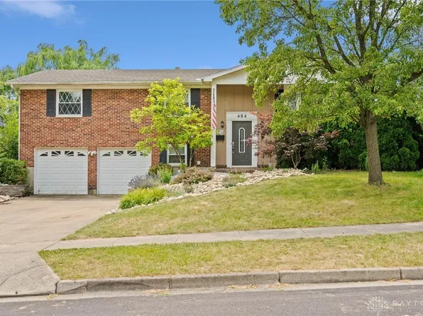 484 Reichard Dr, Vandalia, OH 45377