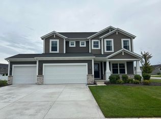 6641 Sky Dr, Schererville, IN 46375