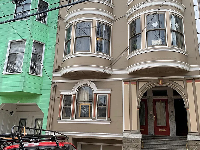 Vallejo St — Photo 1