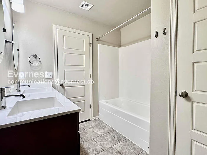 10443 S James St — Photo 10