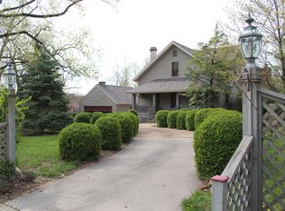 11350 Old Saint Charles Rd, Bridgeton, MO 63044