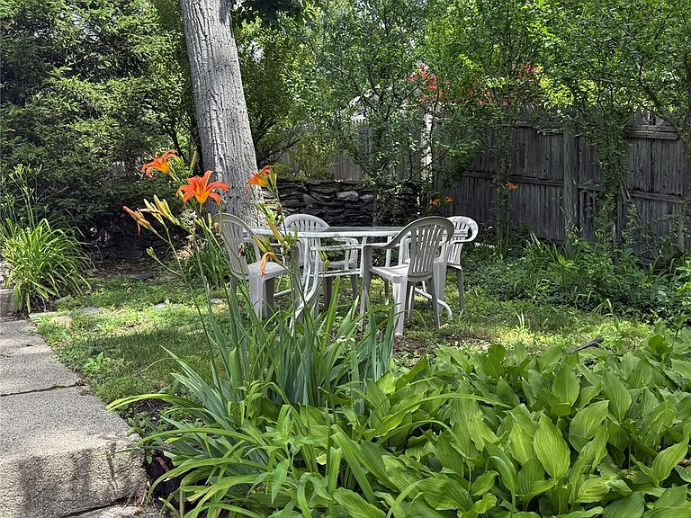 240 Jersey Ave — Photo 21