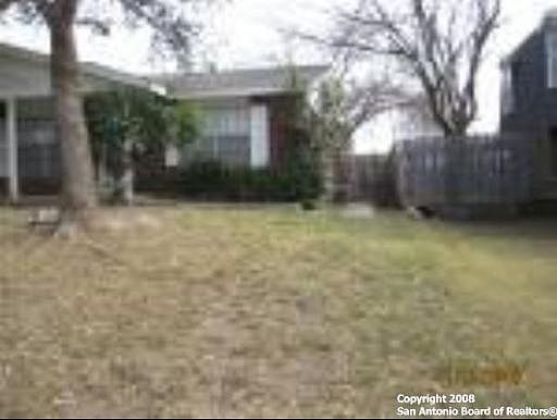 2nd image of 8320-8322 YORK DR