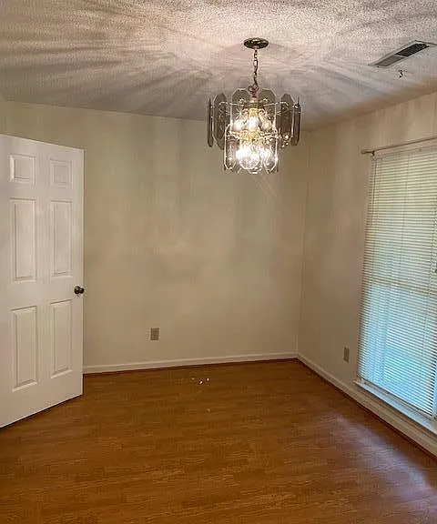 6514 Francis Marion Ave — Photo 6