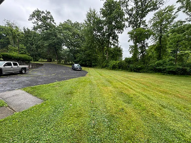 49 Chestnut Ln — Photo 30
