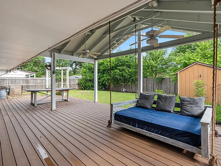 5110 Hialeah Dr — Photo 21