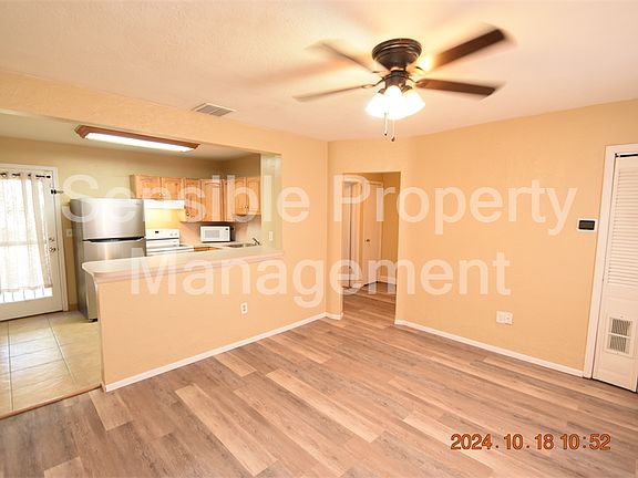2nd image of 3003 W Napoleon Ave