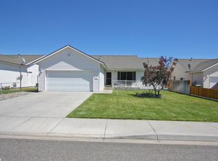 5007 Oxford Ln, Pasco, WA