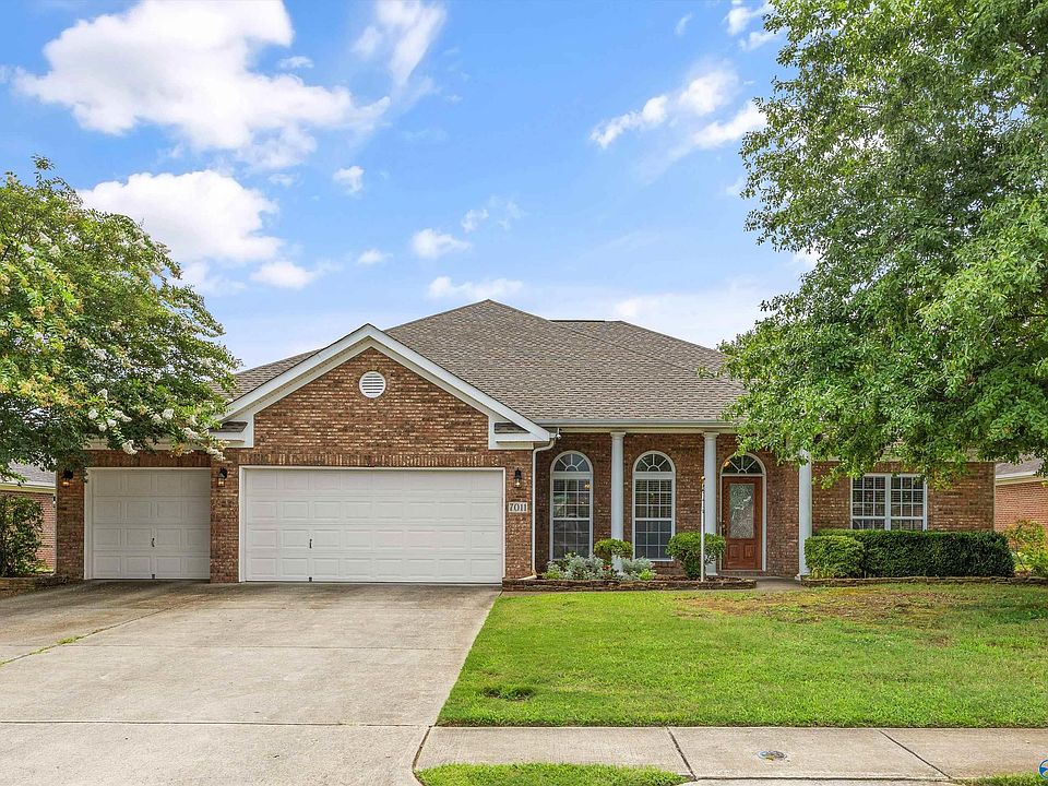 1st image of 7011 Freedom Park Cir SE