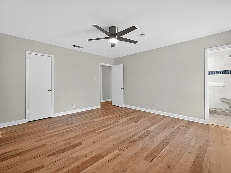 6700 La Salle Dr — Photo 24