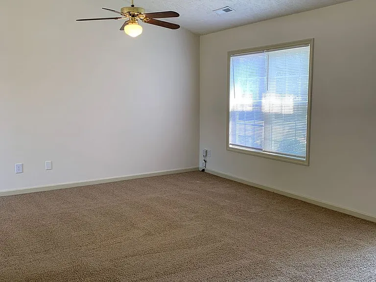 2407 Oban Ct — Photo 6