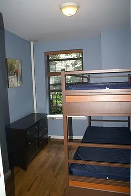 Rented by Town Residential | media 29