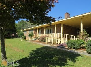 324 N Currahee Ln, Toccoa, GA 30577