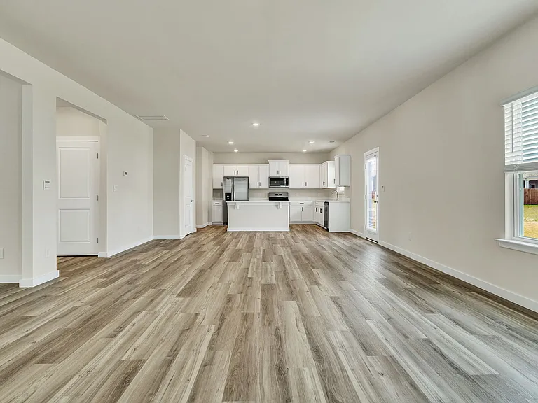 8501 Mulberry Way — Photo 16
