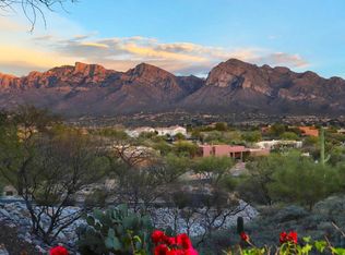 10985 N Poinsettia Dr, Oro Valley, AZ 85737
