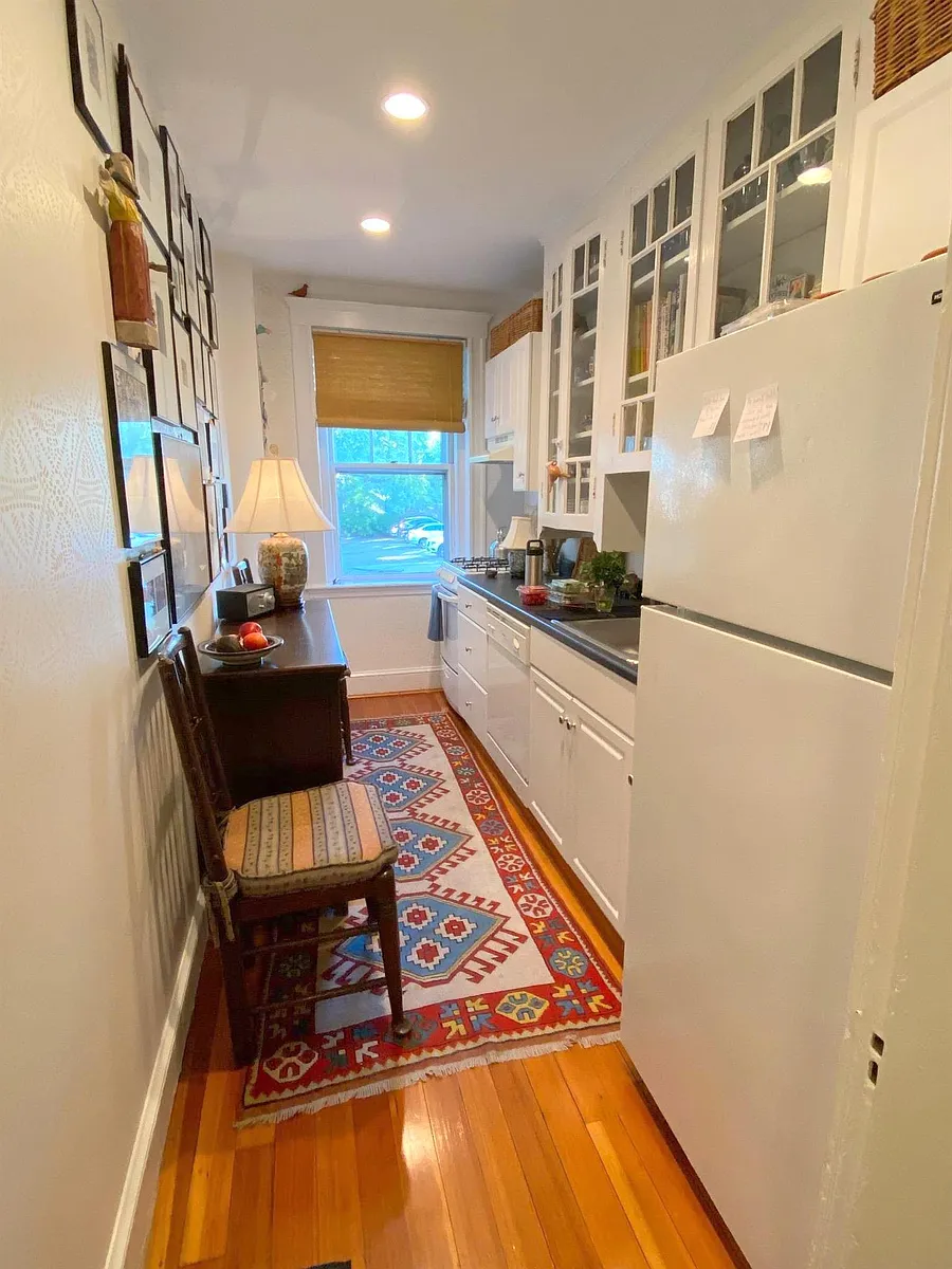Building Photo - 13 Ellery St #12