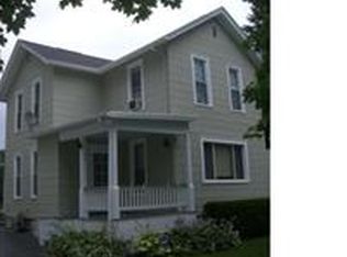 20 Grant St, Lockport, NY 14094